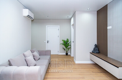 Apartament cu 3 camere de vânzare – sectorul Buiucani, Complexul ExFactor