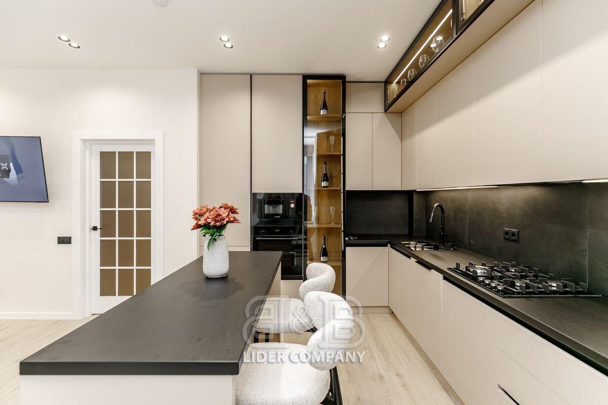 Apartament cu 3 camere de vânzare - Complexul Exfactor, Buiucani