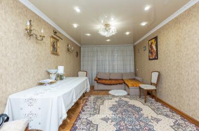 De vânzare apartament cu 3 camere - Buiucani