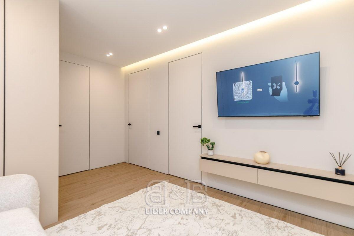 De vânzare apartament cu 1 cameră și living - Complexul Grand Family, Botanica