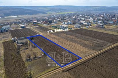 Se vinde teren pentru construcție – 9 ari, Băcioi