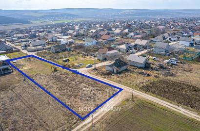 De vânzare teren pentru construcții 6 Ari - Băcioi