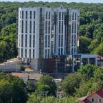 De vânzare apartament cu 3 camere + Living - Complexul Nicolae Testimițanu, Centru